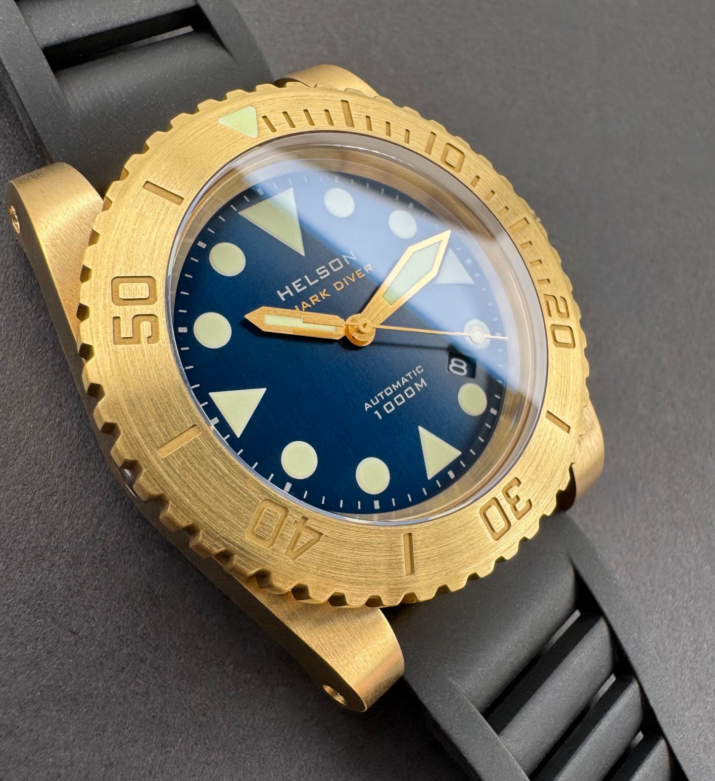 Shark Diver 45 Brass Brushed Blue Date