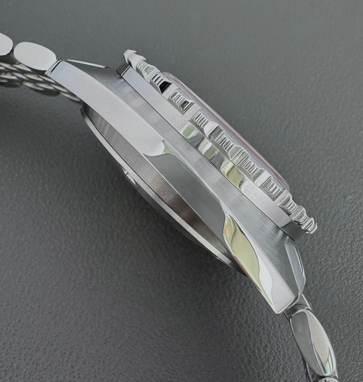 Maranez Samui GMT Orange