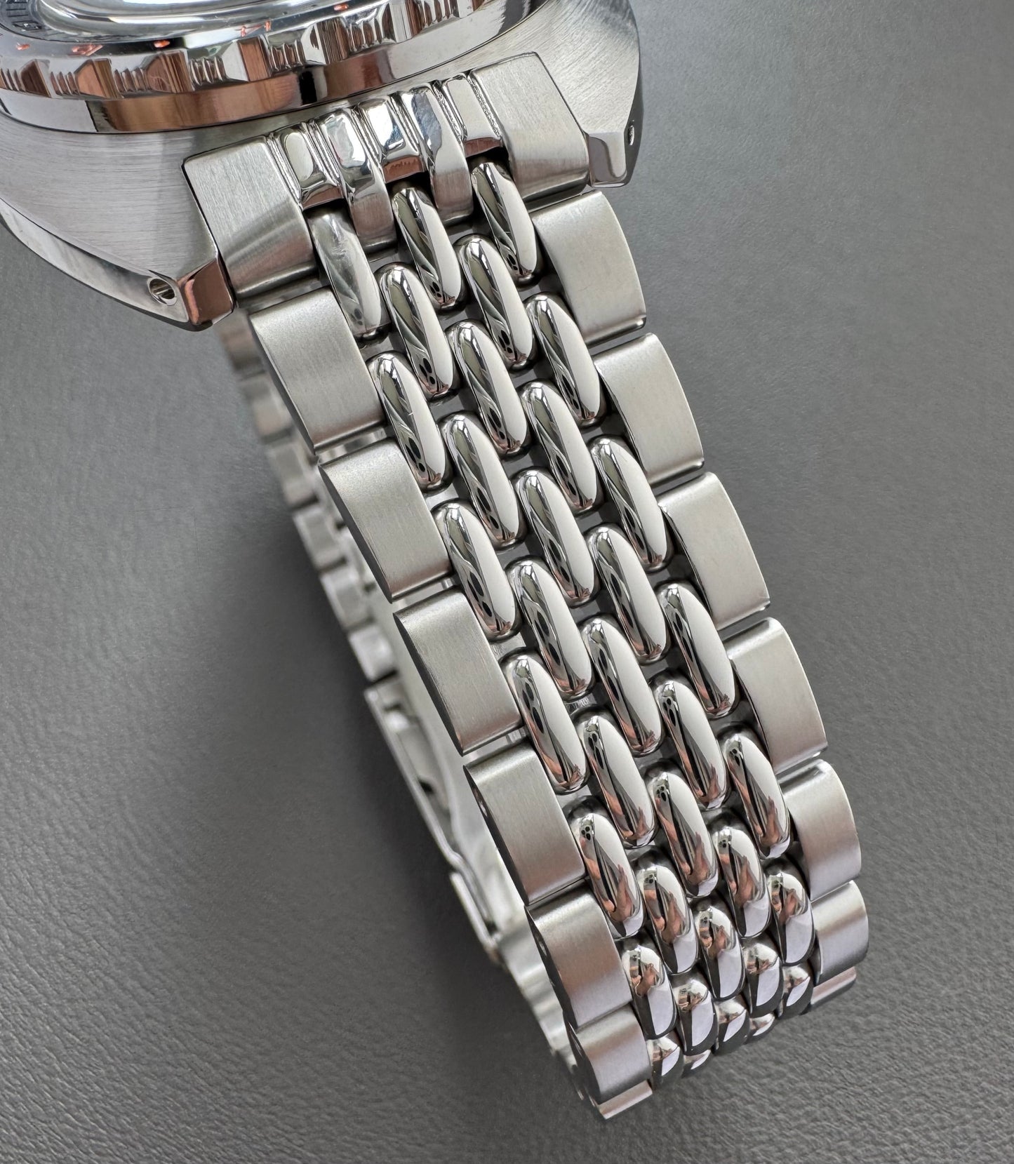 Maranez Samui GMT Orange